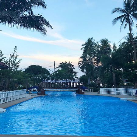 Ban Krut Resort Екстер'єр фото