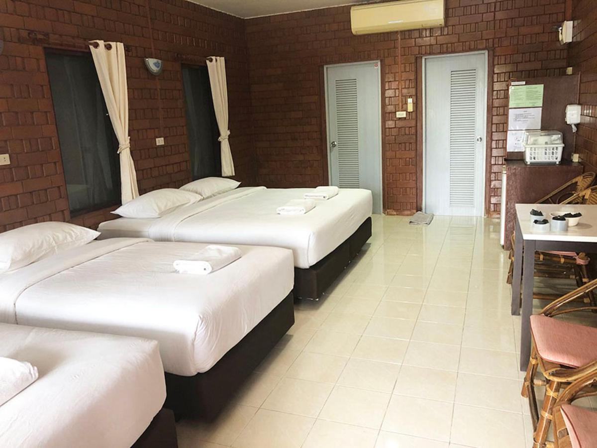 Ban Krut Resort Екстер'єр фото